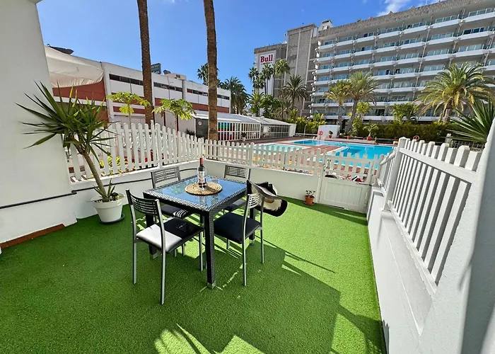 Tropical Terraza A La Piscina * פלאייה דל אינגלז