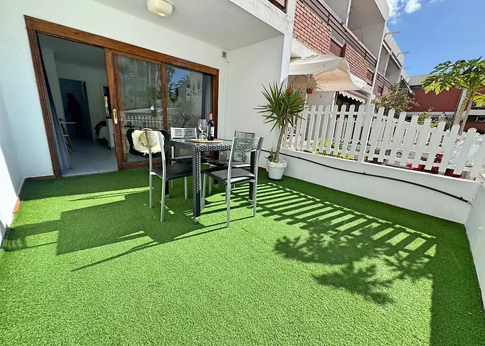 Tropical Terraza A La Piscina Apartament *